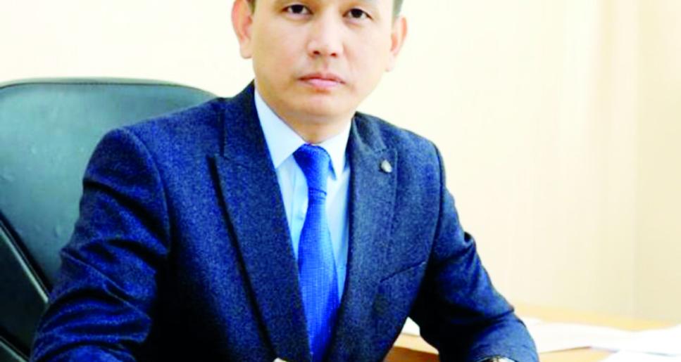 Хамит ЕСАМАН: «Тағдыр берген Тәңір нұры...» Өлеңдер