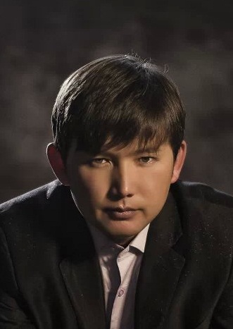 Ықылас ОРАЗБАЙҰЛЫ: «Құсни ғалам» (Өлеңдер)